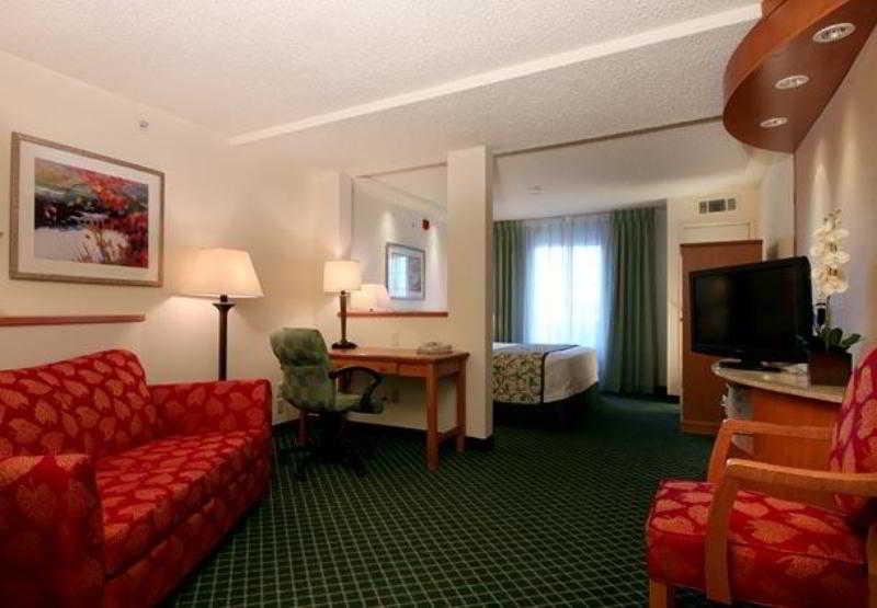 Fairfield Inn And Suites By Marriott Houston The Woodlands Oda fotoğraf
